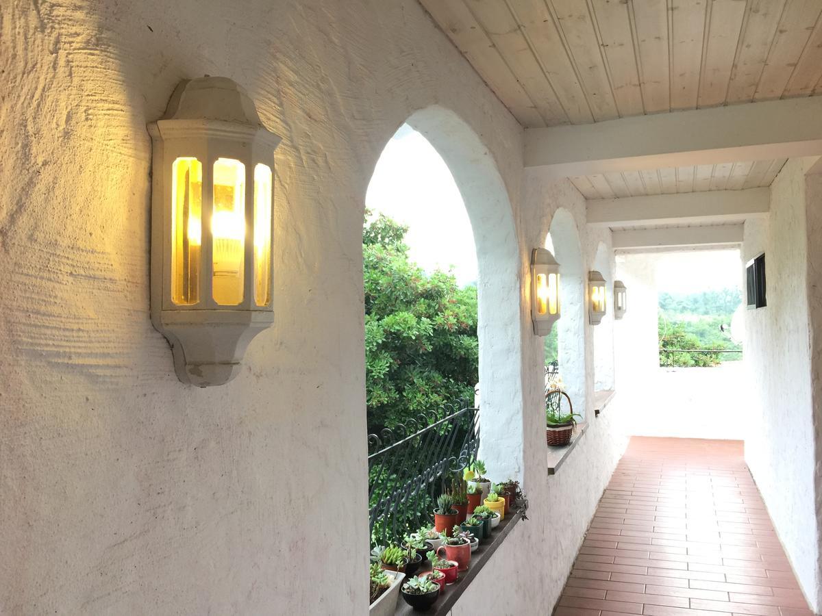 Araaura Pension Jeju Bagian luar foto